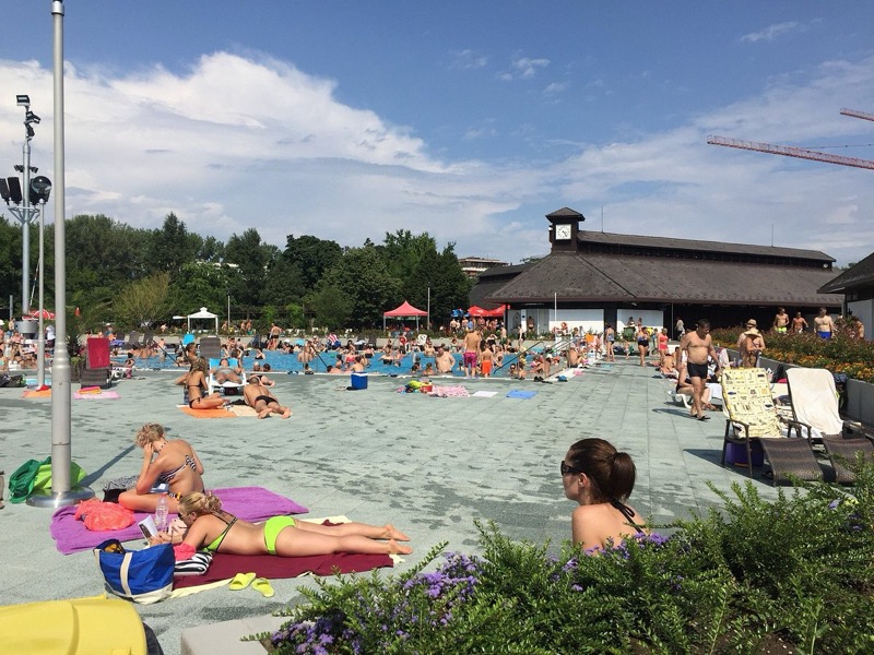 Paskál Bath modern thermal pools, Budapest