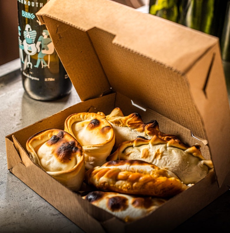 Roma de Abasto wood-fired empanadas in Buenos Aires