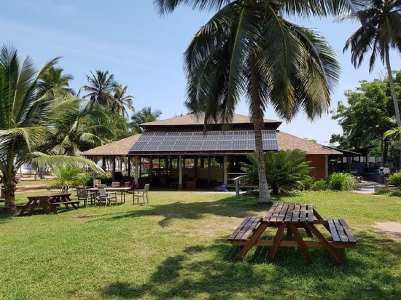 Ko-Sa Beach Resort in Ampenyi (between Cape Coast & Elmina)