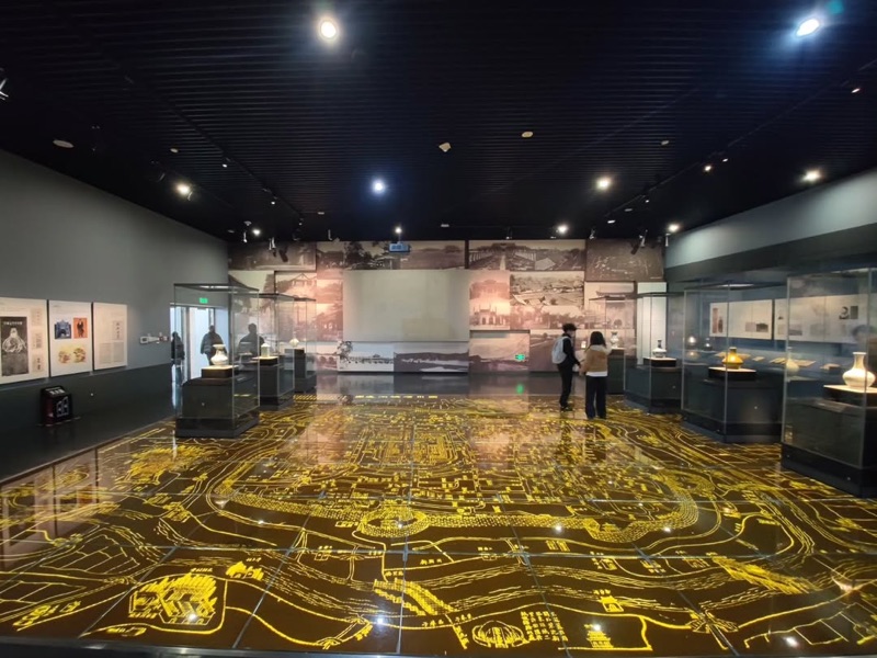 Chengdu Museum (成都博物馆)