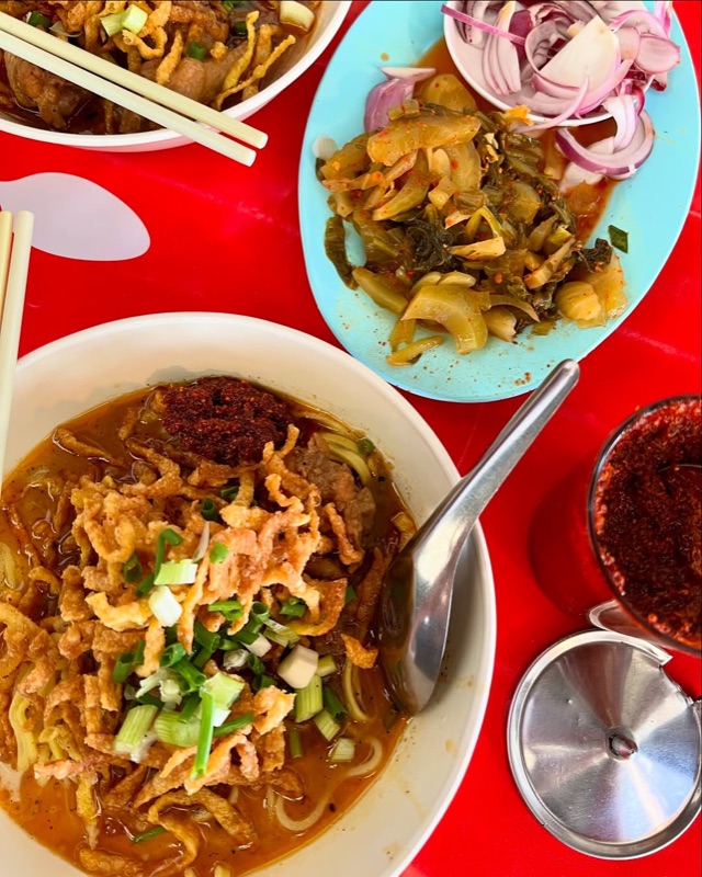 Khao Soi Loong Surin
