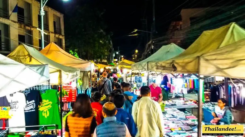 Chiang Rai Clock Tower lit up at night