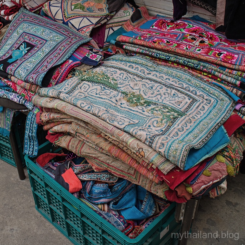 Walking Street Chiang Rai with evening food stalls
