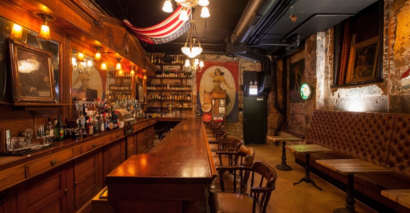 The Drifter in Chicago