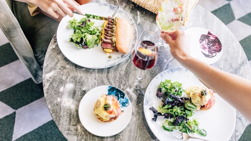 Z Bar in Magnificent Mile — Located above The Peninsula Chicago, Z Bar exudes luxury with its sophisticated 