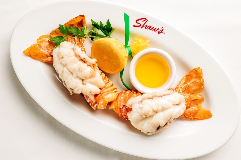 Shaw's Crab House in River North — A Chicago institution for over 35 years, Shaw's Crab House delivers a quintessen