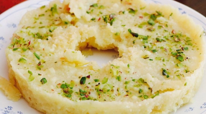 Chaina Ram Sindhi Confectioners in Fatehpuri