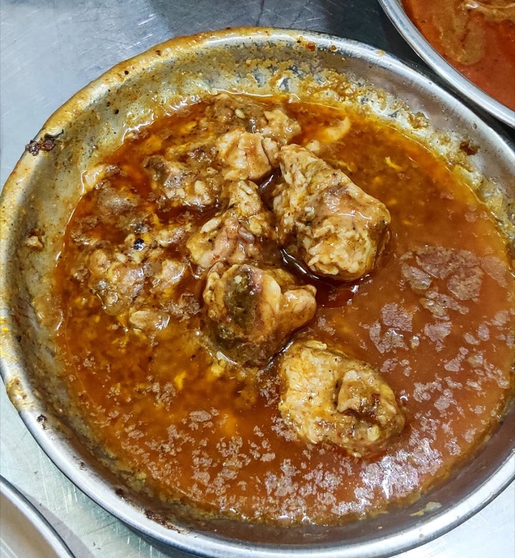 Haji Shabrati Nihari Wale in Old Delhi