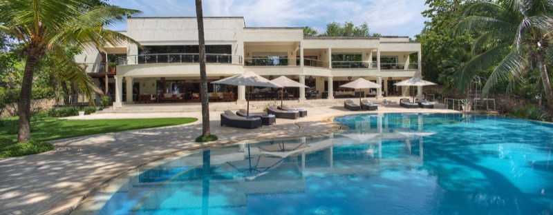 Almanara Luxury Villas in Central Diani Beach