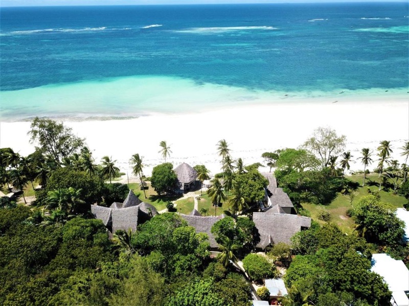 Eleven Pearl Hotel in North Diani Beach