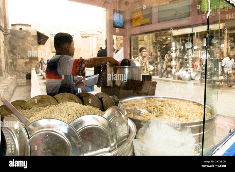 Street cart koshari vendor near Tahrir Square, Cairo