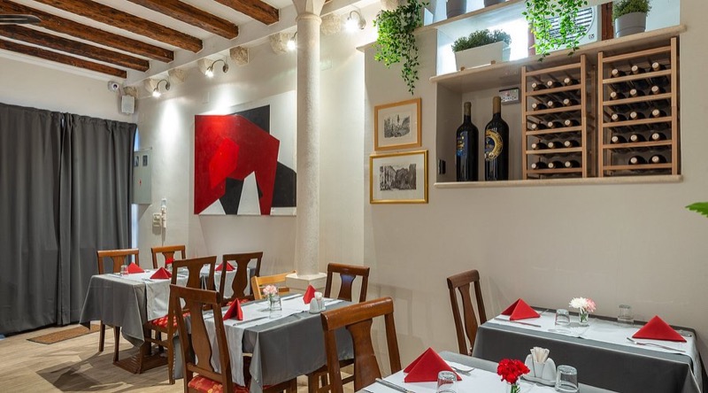 Dalmatino restaurant in Dubrovnik Old Town