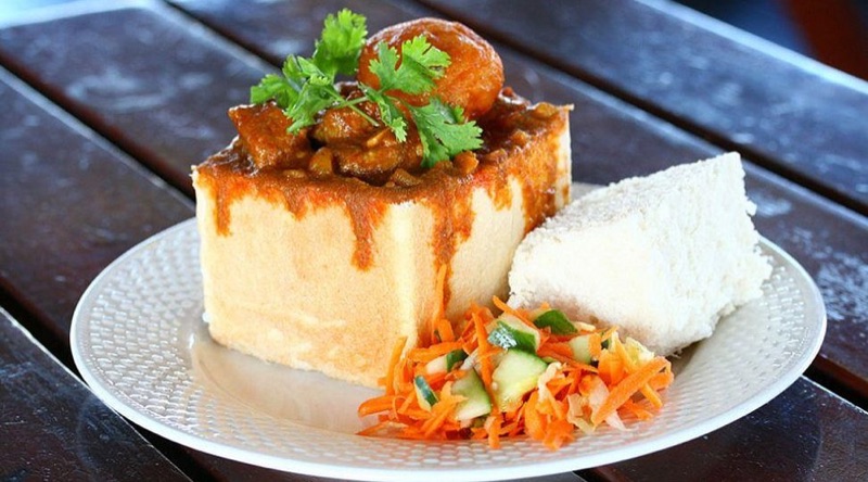 Hollywood Bets bunny chow Durban