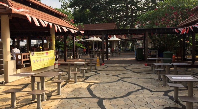 East Coast Lagoon Food Village hawker chili crab Singapore