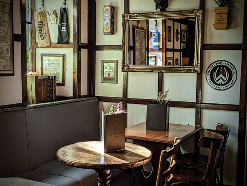 The Ensign Ewart in Old Town