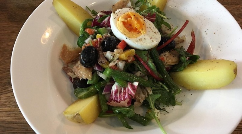 Maison Bleue at Home in Old Town — Nestled on the picturesque Victoria Street, Maison Bleue at Home offers a charmi