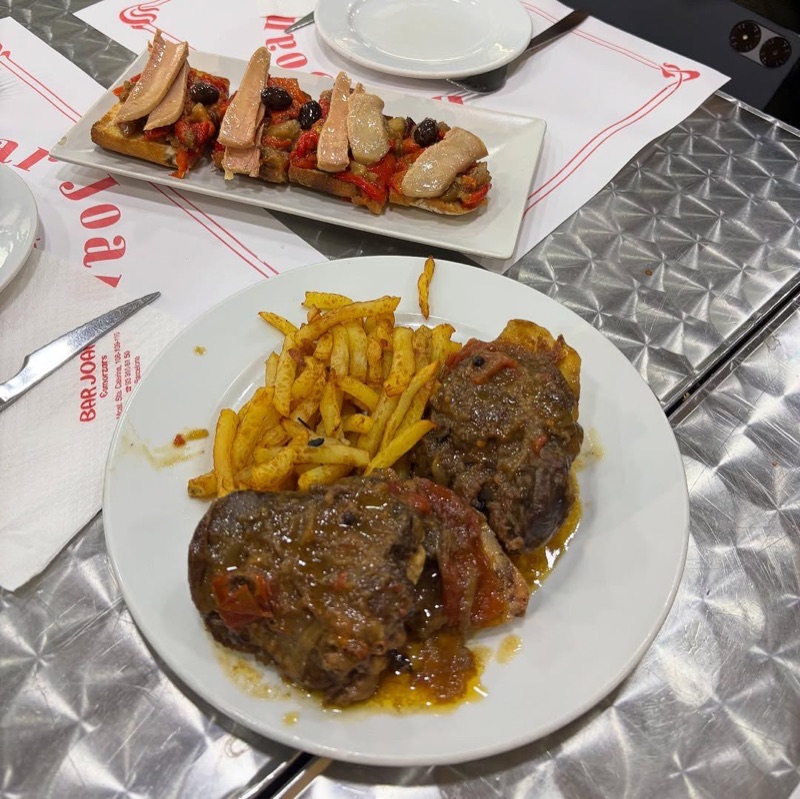 Bar Joan in Mercat de Santa Caterina, El Born, Barcelona