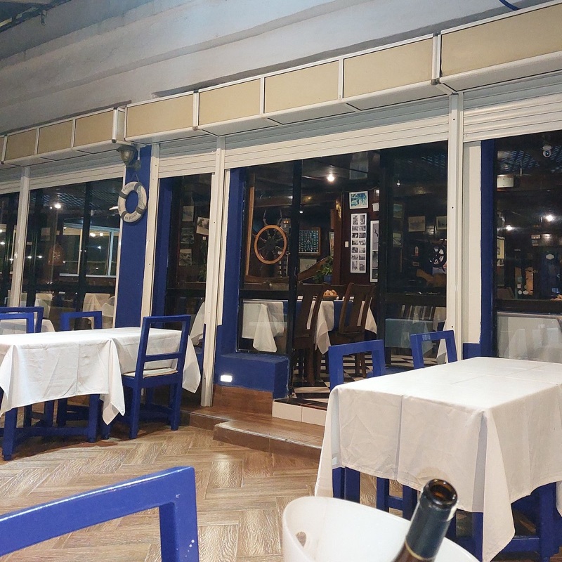 Le Chalet de la Plage beachfront seafood restaurant Essaouira
