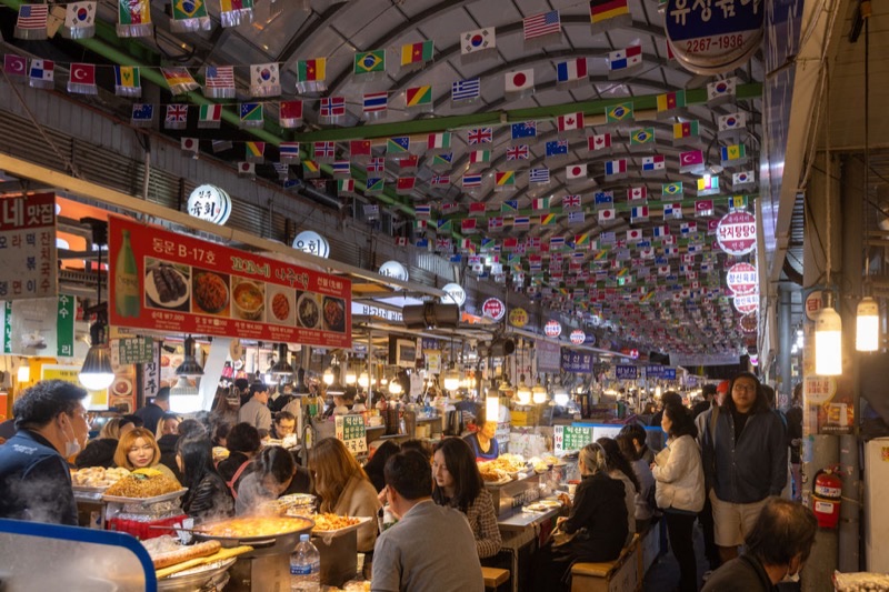 Gwangjang Market food stalls in Seoul