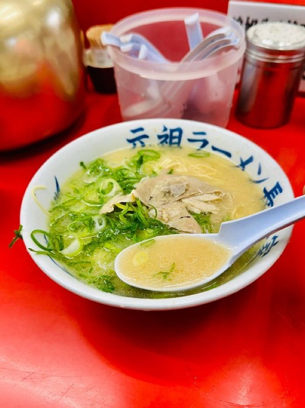 Chez Rémy French yatai on Watanabe-dori, Fukuoka