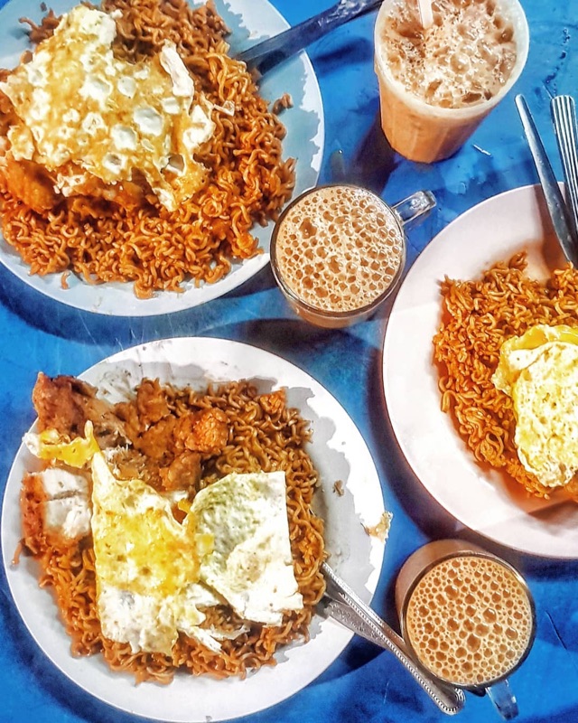 Abu Mamak Roti Canai in Georgetown, Penang
