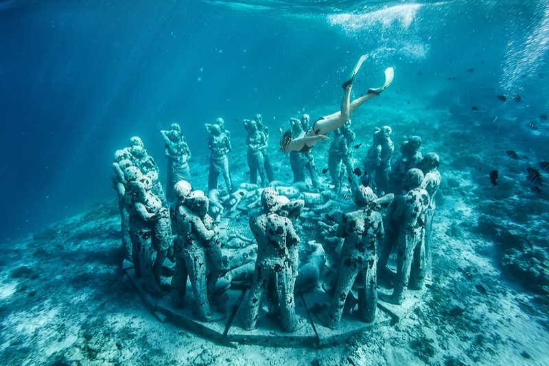 Underwater statues NEST sculpture at Gili Meno