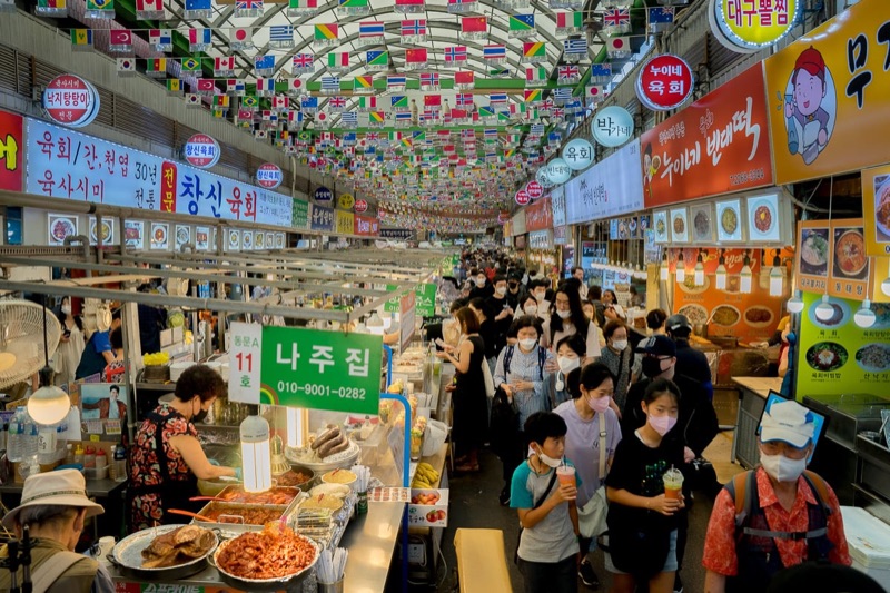 Keunson Jumbo Wang Mandu at Gwangjang Market