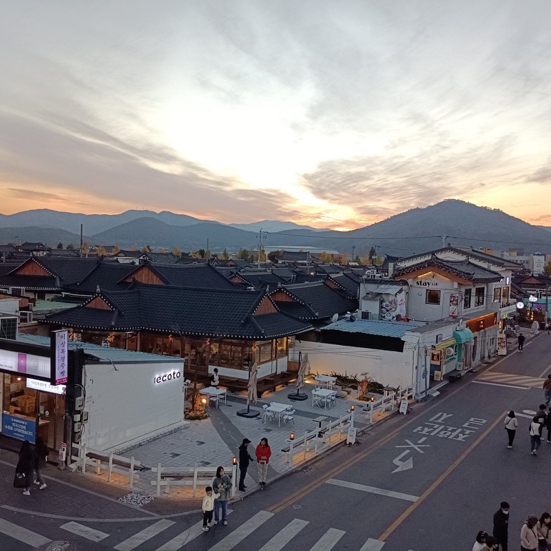 Cafe OHI in Gyeongju with panoramic views