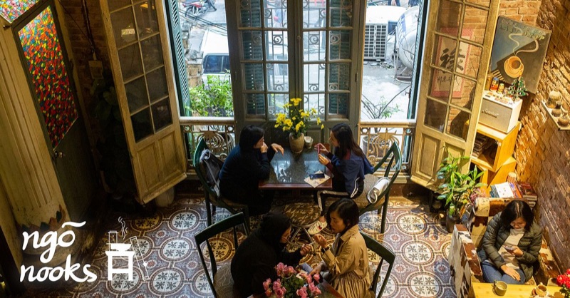 Loading T Café egg coffee in Hanoi