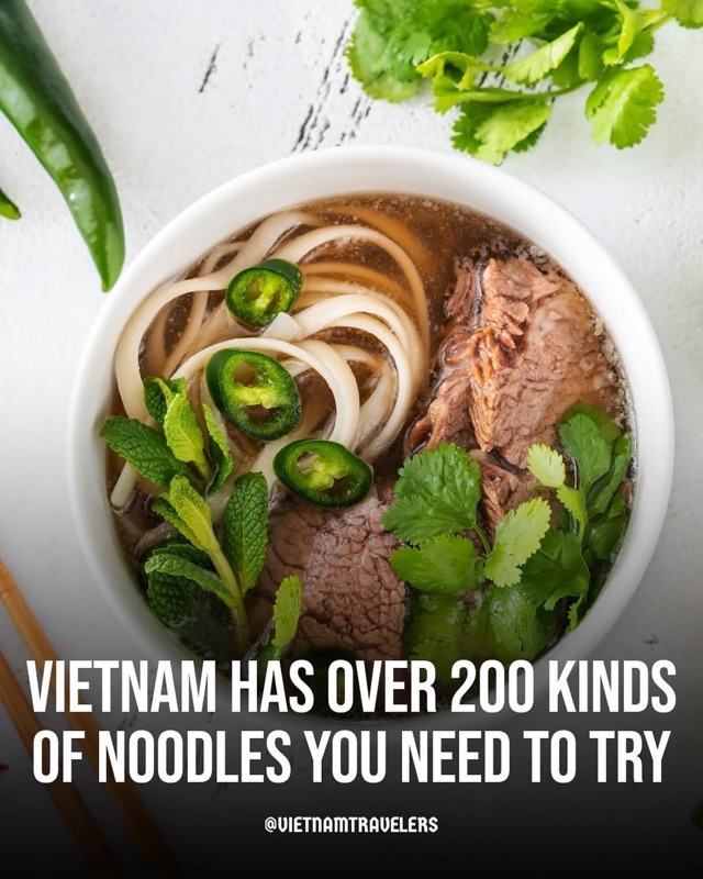 Phở Bò 26 Lương Văn Can in Hanoi