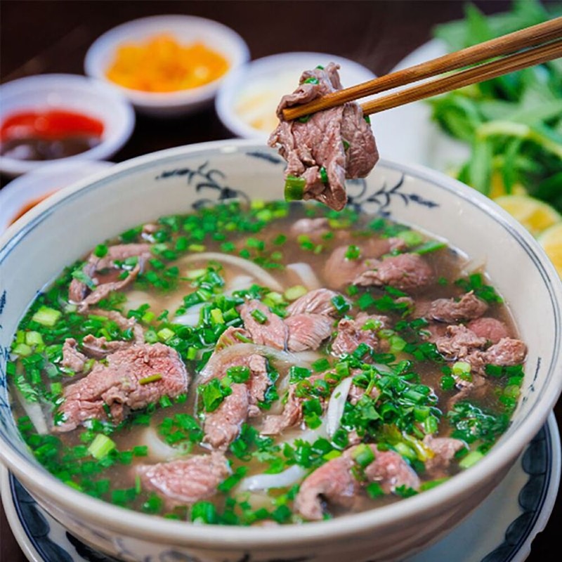 Phở Việt Nam clay pot pho in District 1, Ho Chi Minh City