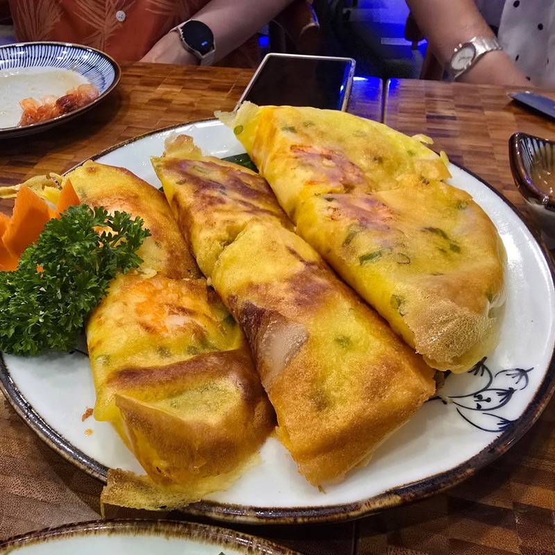 Hoàng Yến Vietnamese Cuisine in District 1 (Multiple locations, e.g., Vincom Center) — Hoàng Yến Vietnamese Cuisine is a well-established chain known for serving class