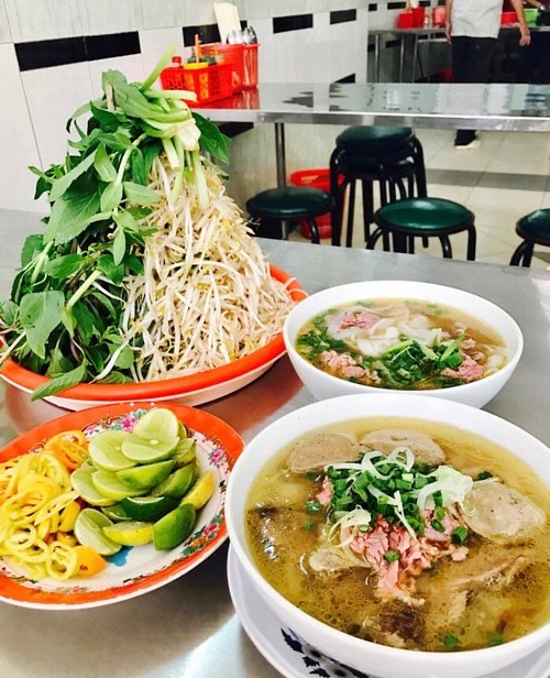 Phở Lệ in District 3 — Phở Lệ is an institution in Ho Chi Minh City, famous for its consistently delici