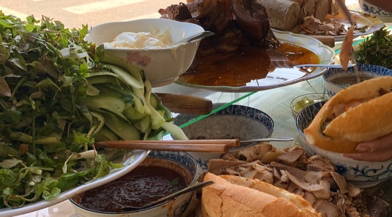 Bánh Mì Lanh — charcoal-toasted local favorite in Hội An