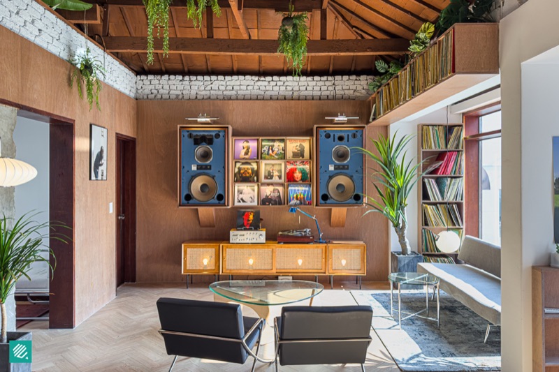 House of Vinyl café in Mangwon-dong, Seoul