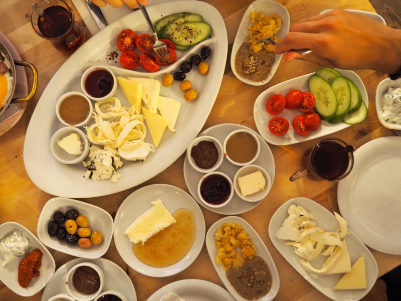 Van Kahvaltı Evi in Cihangir, Beyoğlu