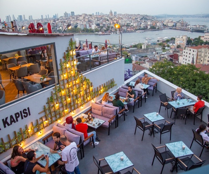 Ağa Kapısı in Near Süleymaniye Mosque