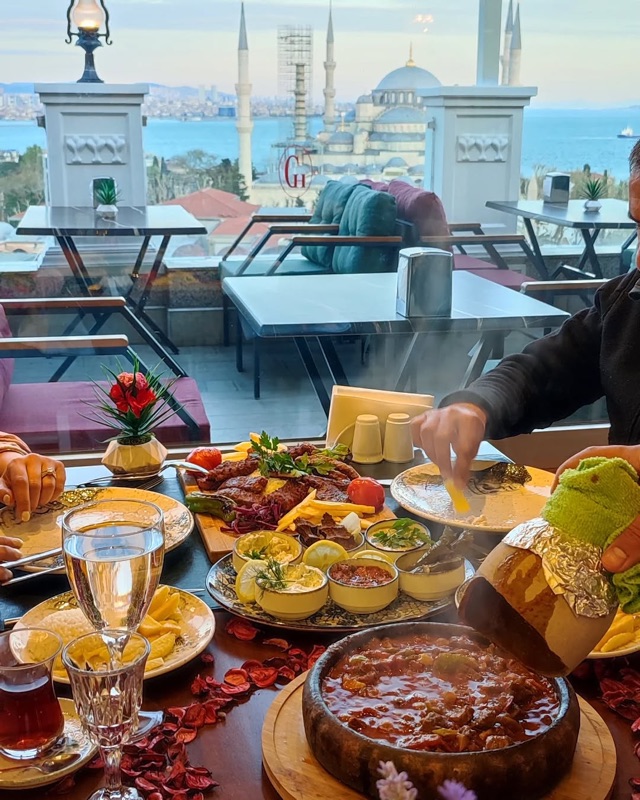 Golden Horn Terrace in Sultanahmet, Istanbul