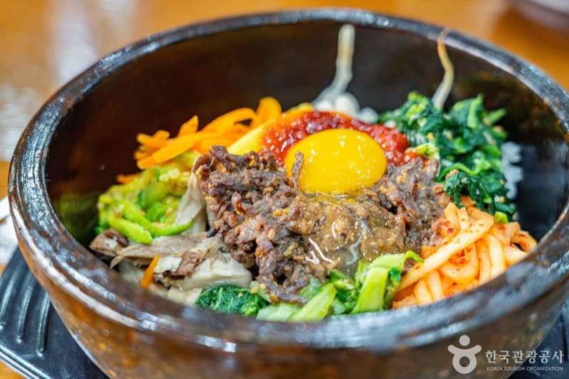 Kim Woo Dong black rice bibimbap in Jeonju