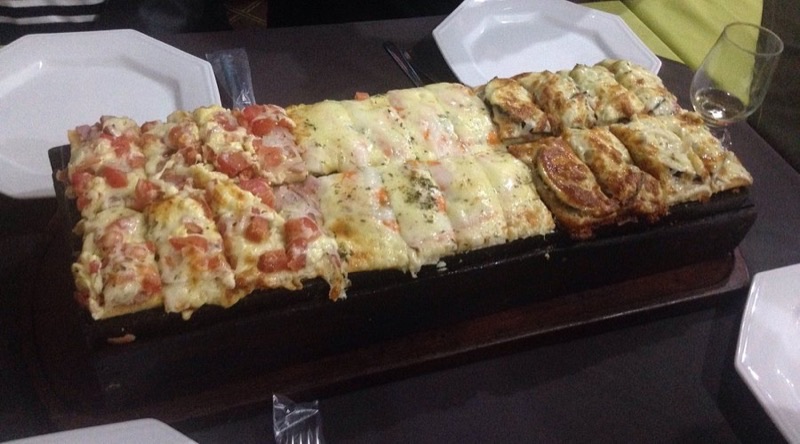 La Piedra in Nahalat Shiv'a — Tucked away in the charming Nahalat Shiv'a pedestrian area, La Piedra offers del