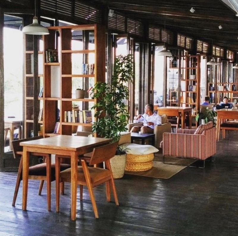 Shokola Café in Public Library