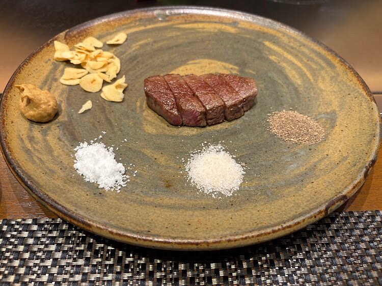 Kobe Beef Steak Ishida Sannomiya Honten in Sannomiya — Ishida offers an exquisitely refined teppanyaki experience, focusing on showcasi