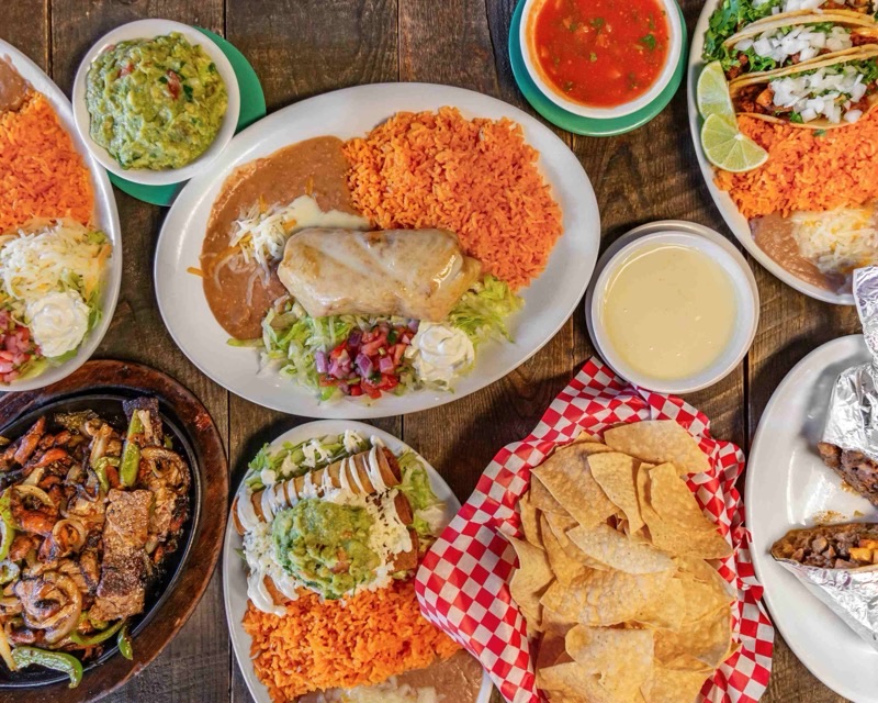 Border Grill in Mandalay Bay — From celebrity chefs Mary Sue Milliken and Susan Feniger, Border Grill offers vi