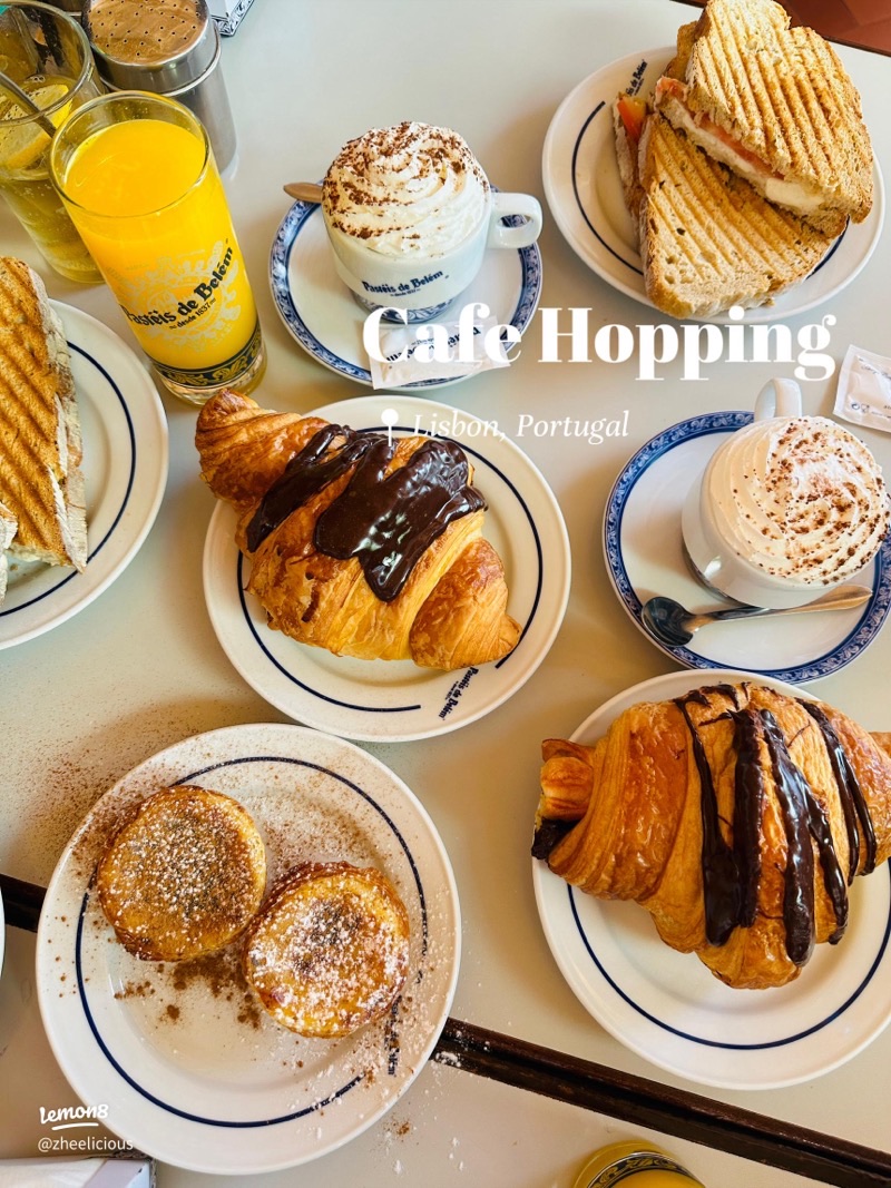 Café A Brasileira in Chiado (Rua Garrett)