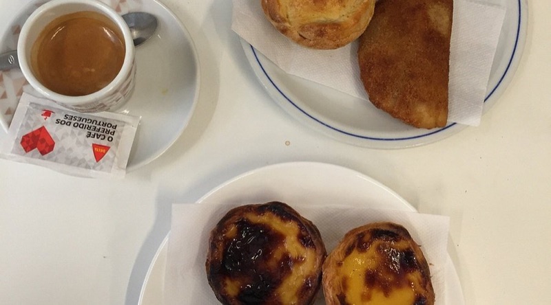 Pastelaria Cristal pastéis de nata in Lisbon