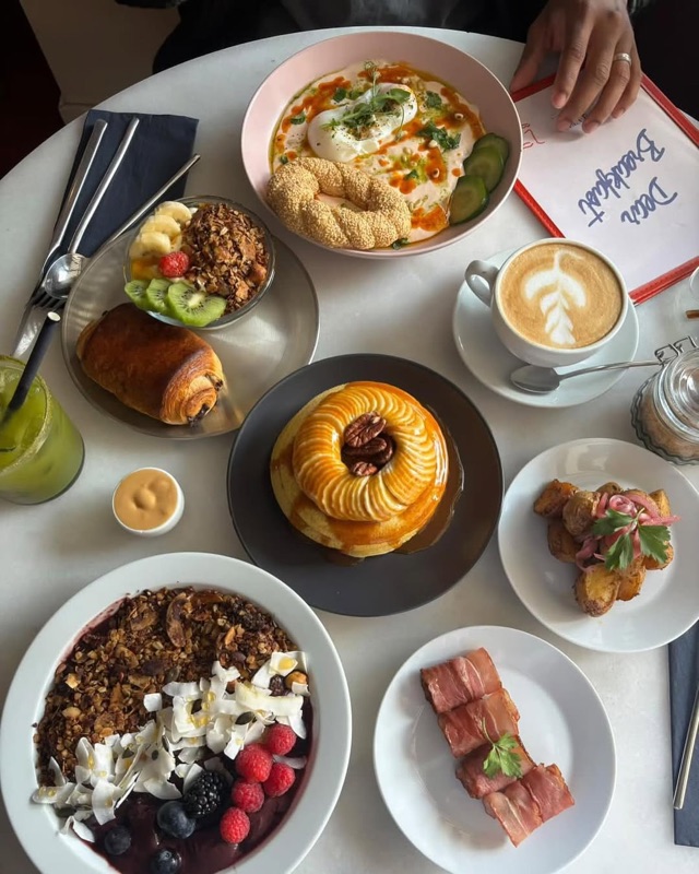 Dear Breakfast in Lisbon