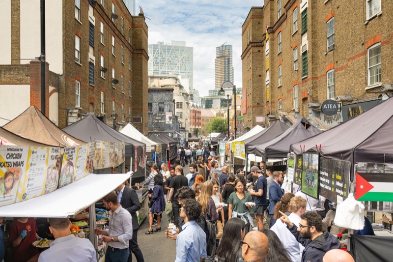 Petticoat Lane Market street food stalls London