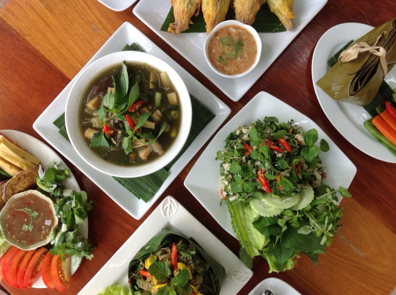 Tamarind Restaurant Luang Prabang tasting platter of Lao dishes