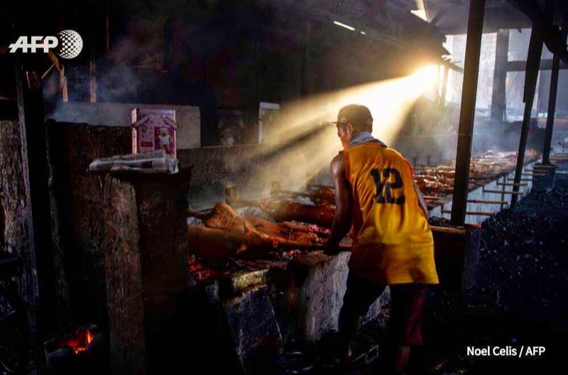 Laloma Lechon Row in Manila