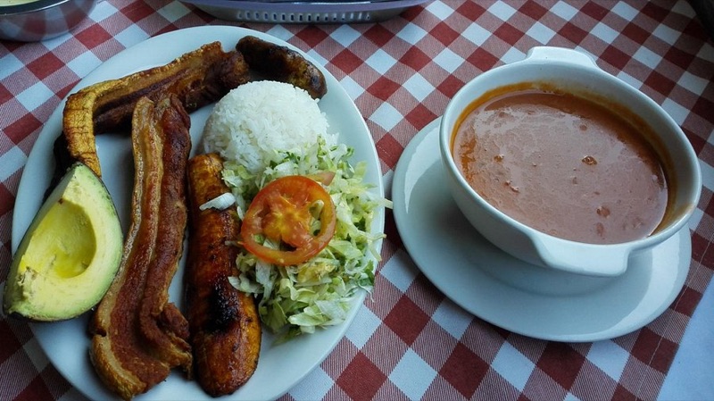 Maru Rico in Guayabal
